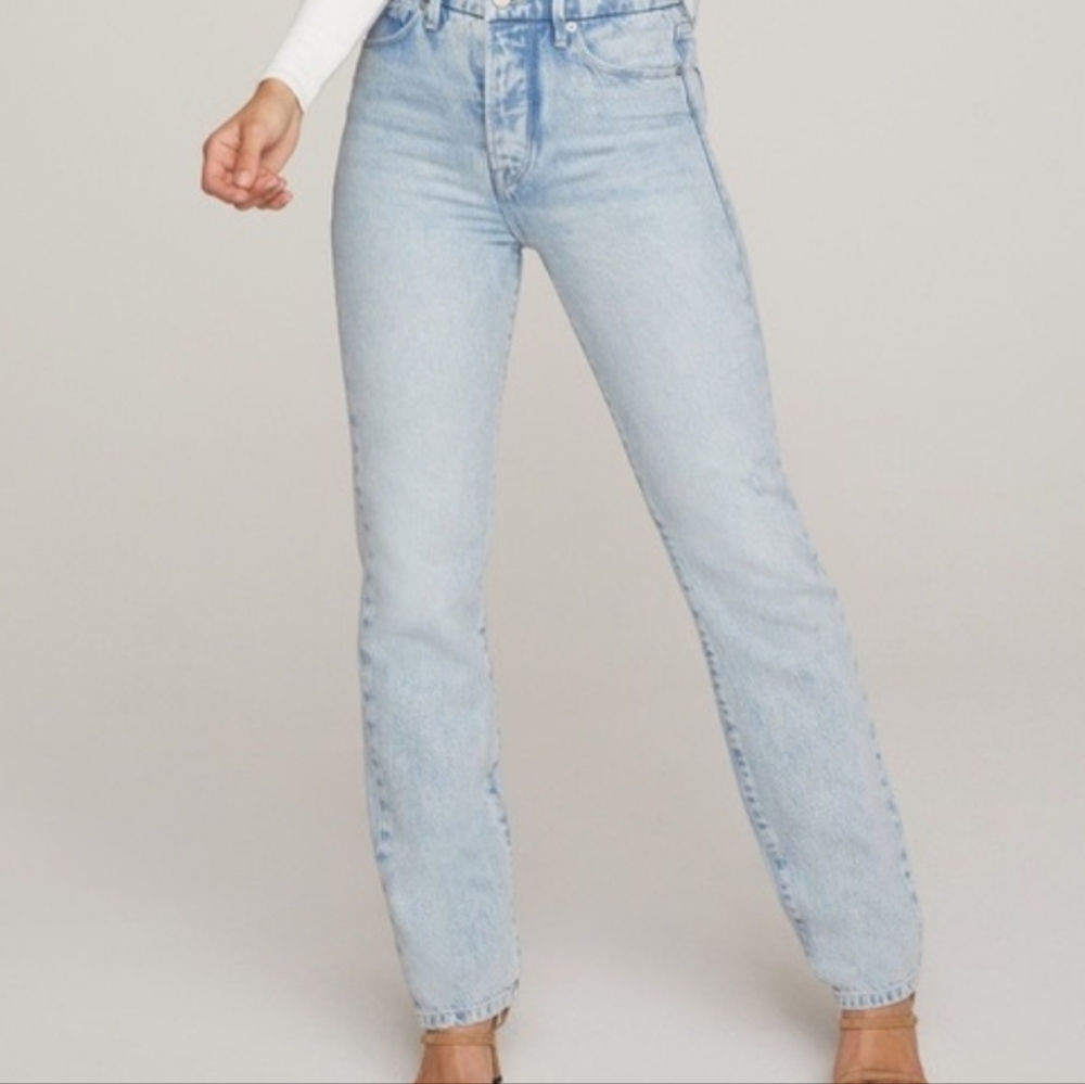 Good American Good Boy High-Waist Jeans in Pale Blue
